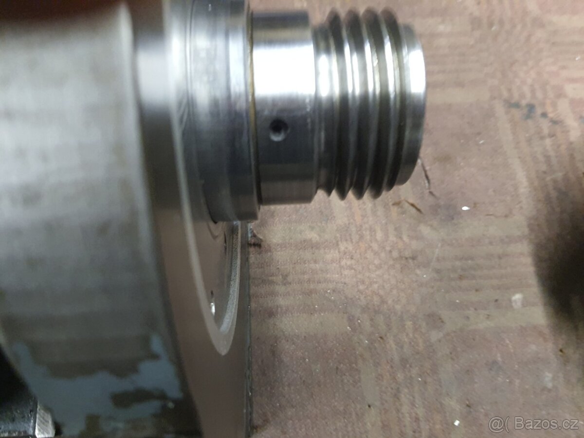 Vřeteno na stavbu soustruhu / frézky / děličky - 9