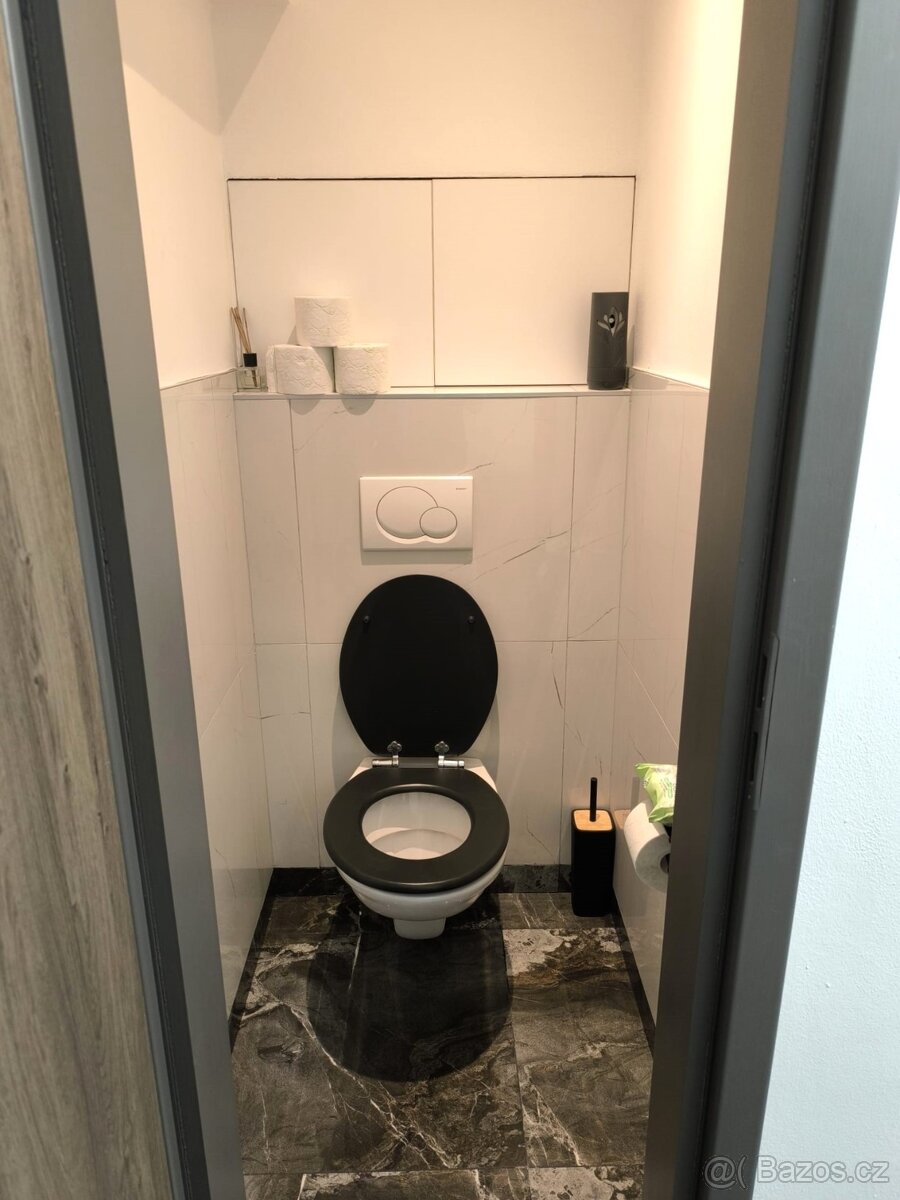 PRODEJ BT 3+1 UHERSKÝ BROD, OBCHODNÍ - 9