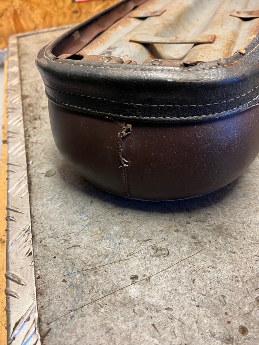 Sedlo Jawa pionýr - 9