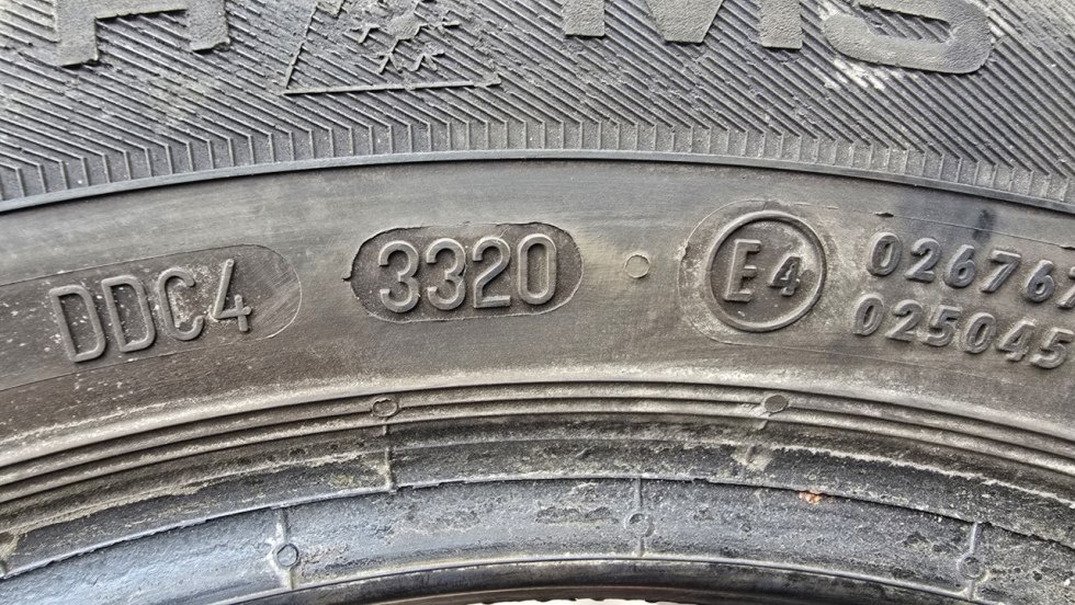 Zimní pneu 205/55/16 Uniroyal - 9