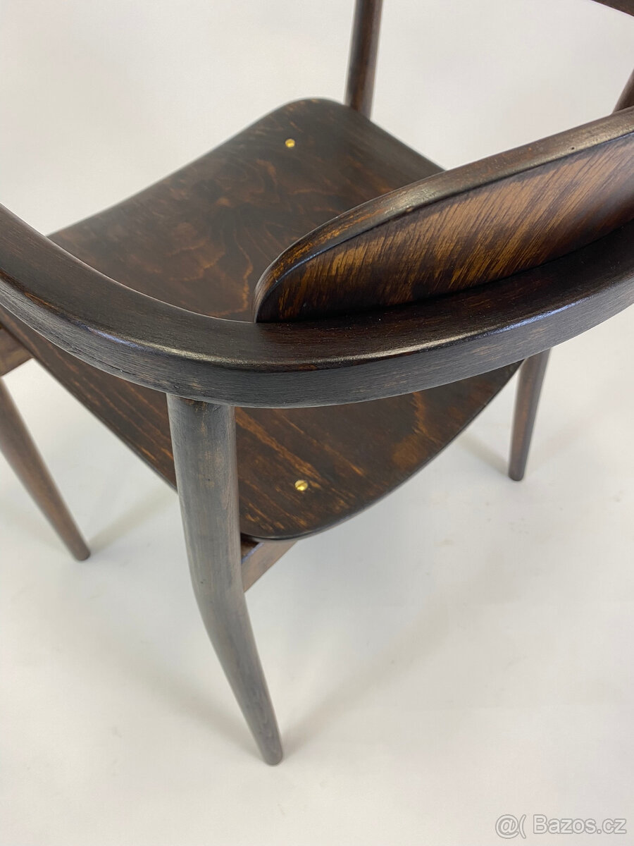 Krásné křeslo TON po kompletní renovaci - TOP - 9