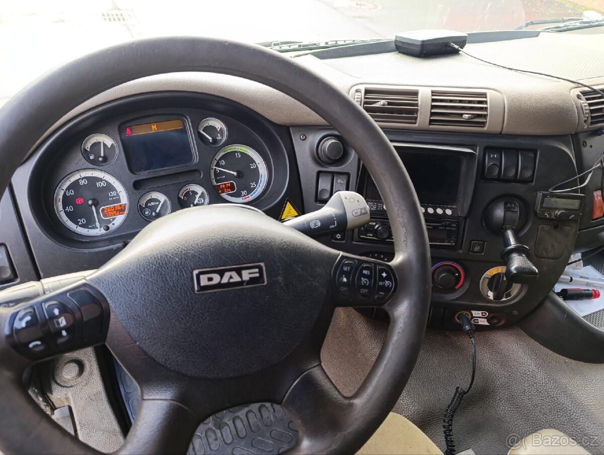 Hákový nosič kontejnerů + HR DAF CF75.310 - 9