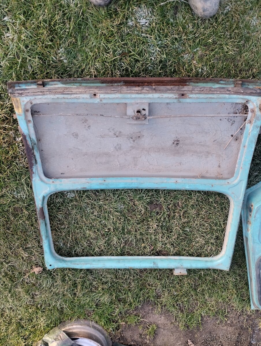 Dveře na Škoda 1202 - 9