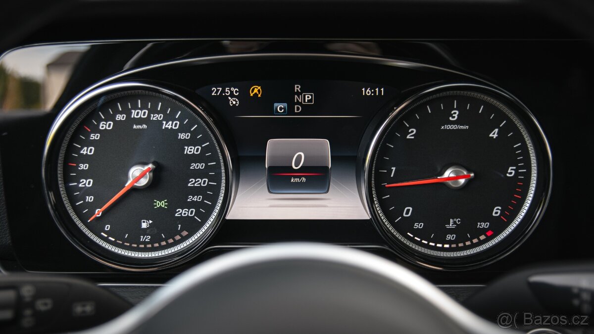 Mercedes-Benz Třídy E, 220D 4Matic 2,0/142kW Tažné - 9