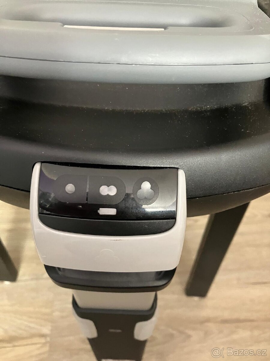 Autosedačka CabrioFix se základnou FamilyFix maxicosi - 9