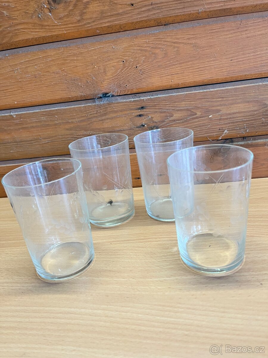 Sady skleniček - 9