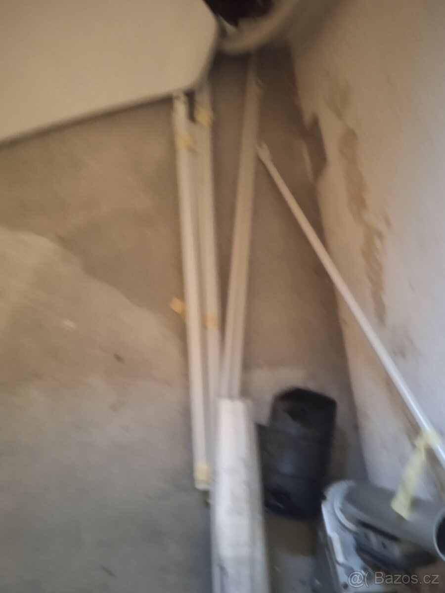 Satelitní vybavení - 9