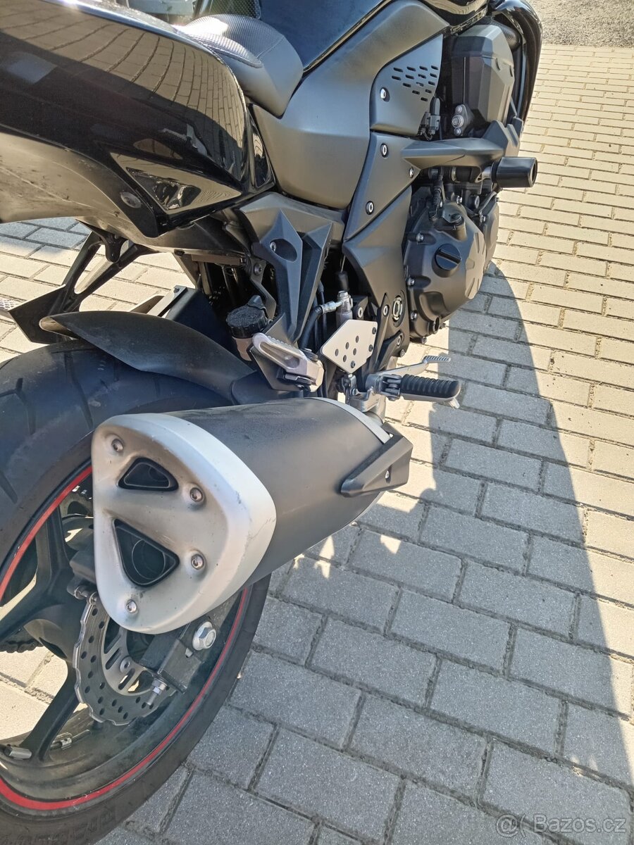 Kawasaki Z750, 77kW, rv 2008 - 9