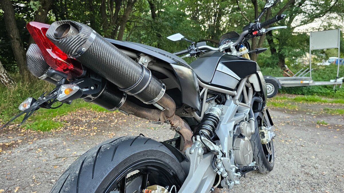 Aprilia Dorsoduro 750 r.v. 2010 - 9