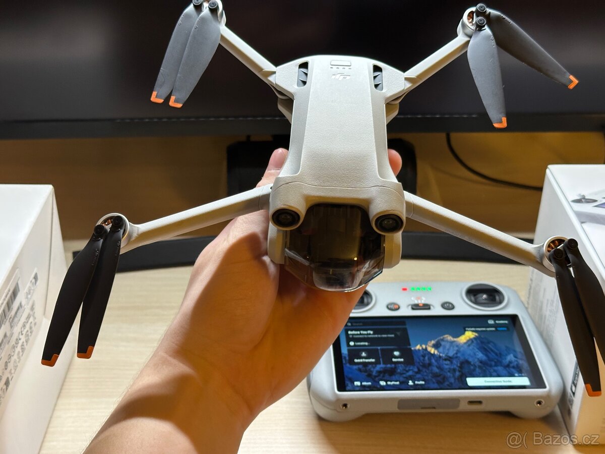 Dron DJI Mini 3 Pro + DJI RC + Fly More Kit Hezký stav - 9