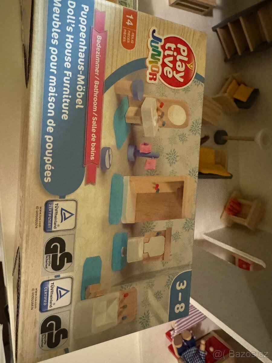 Domeček pro panenky s příslušenstvím - 9