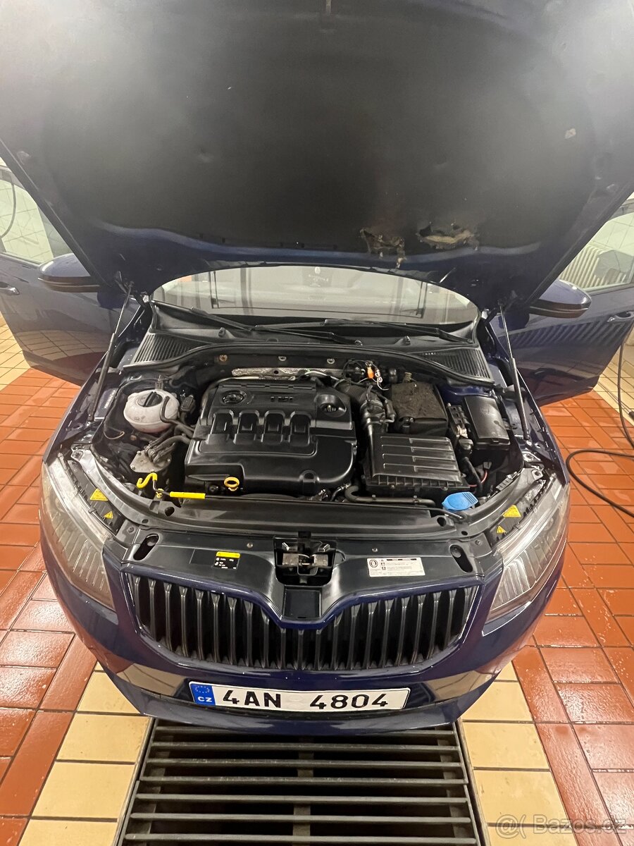 Škoda Octavia 3 combi 2.0tdi 110kw - 9