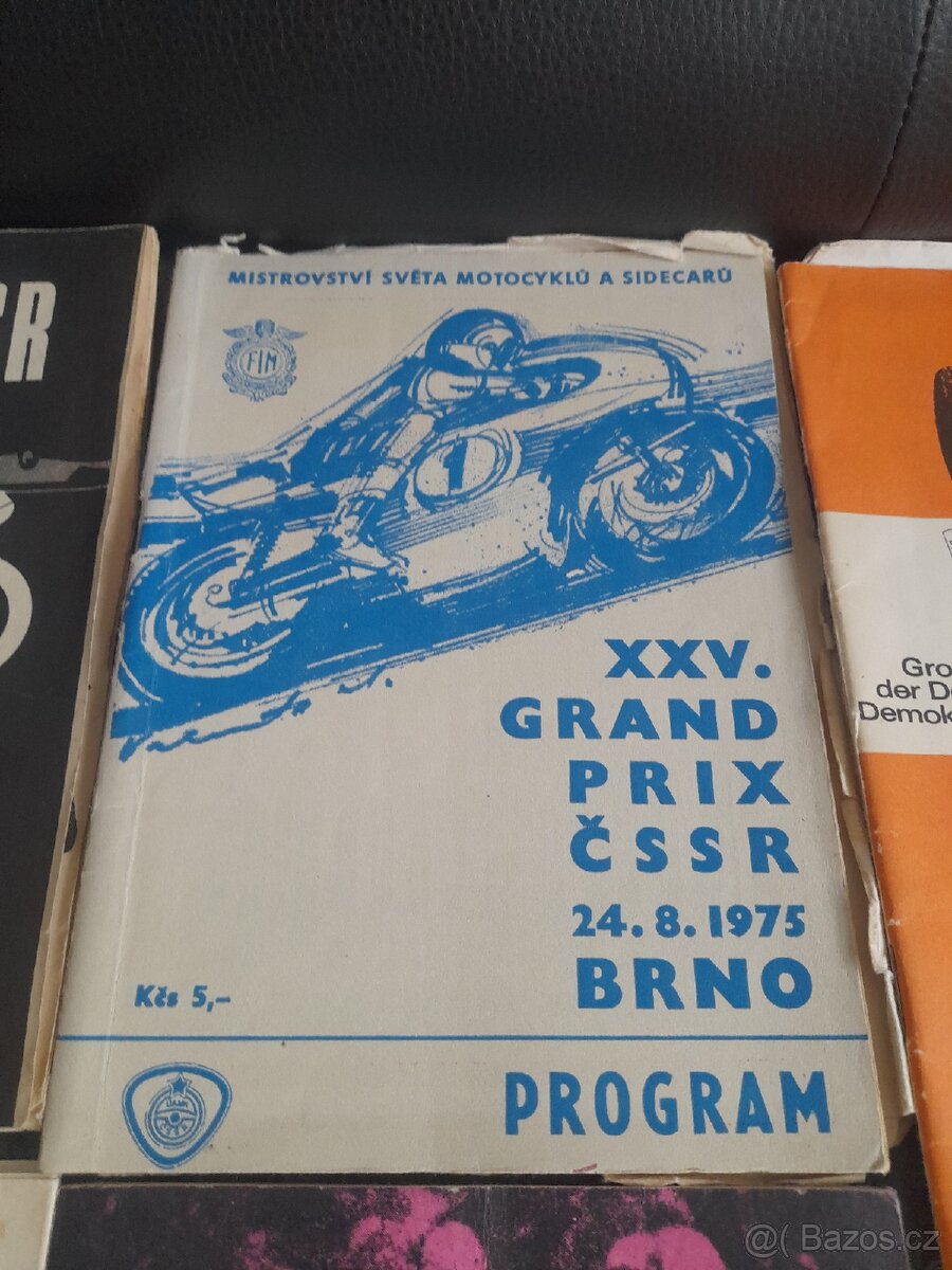 Programy závodu..11x - 9