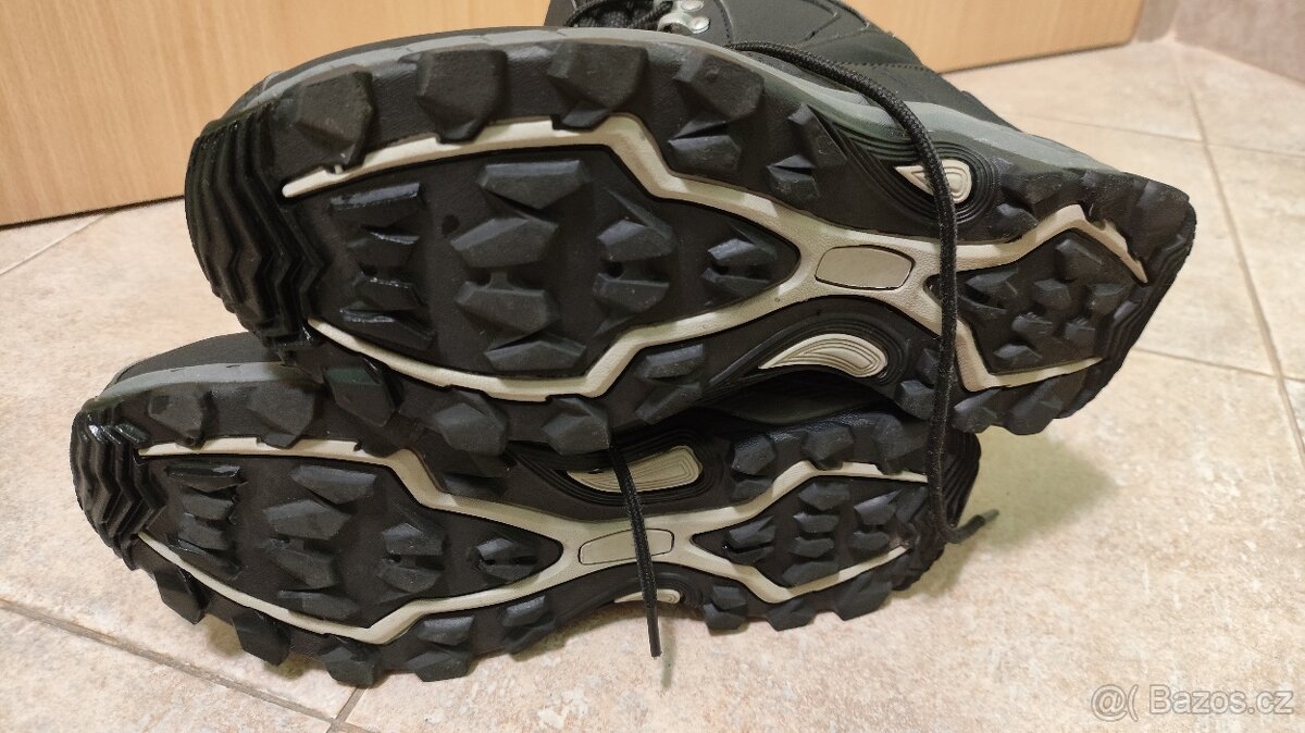 Outdoorové boty Loap, vel.37 - 9