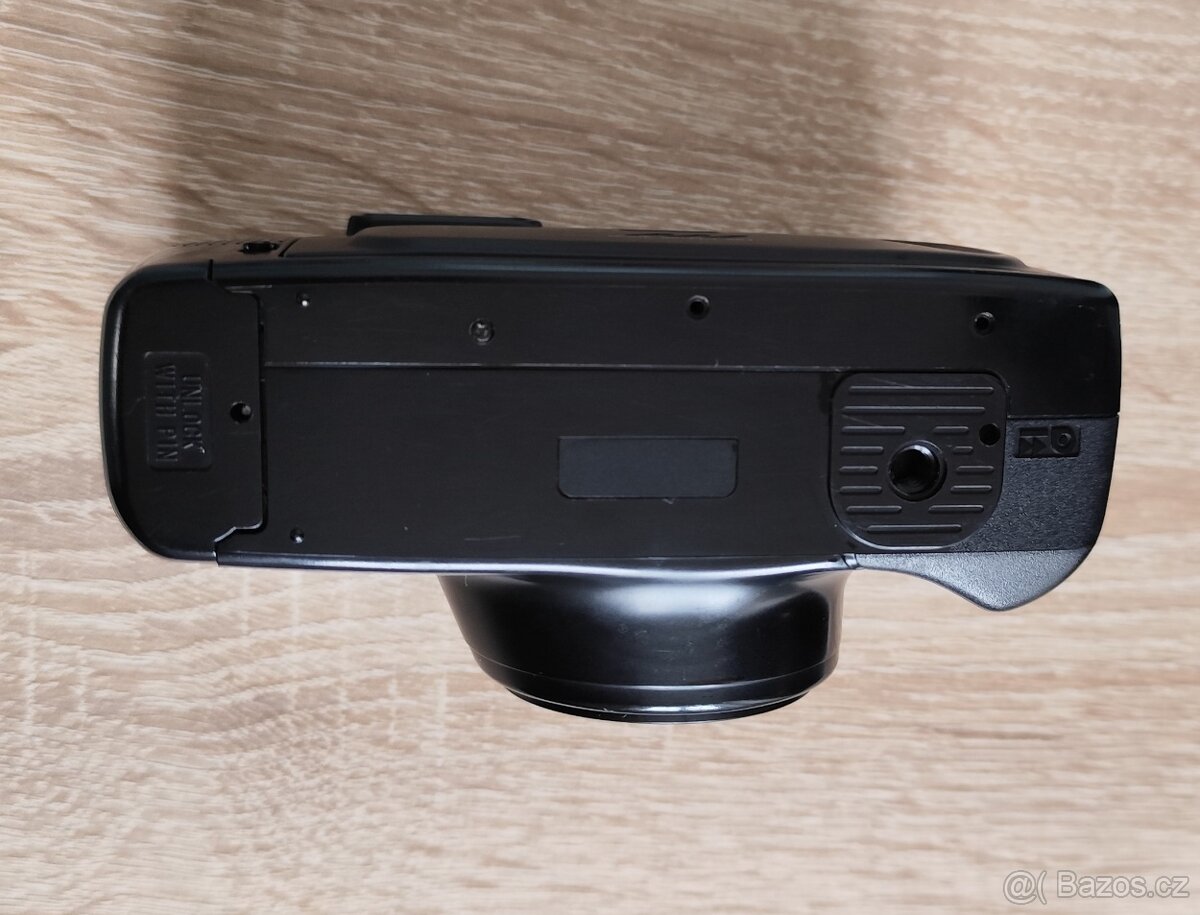 FOTOAPARÁT NA 35 mm KINOFILM SAMSUNG AF ZOOM 1050 - 9