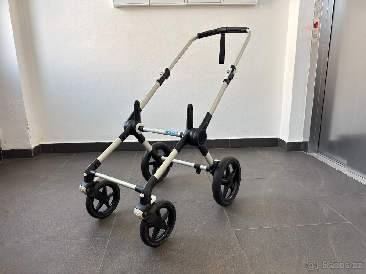 Bugaboo Fox 2 Dark Navy 2021 - 9