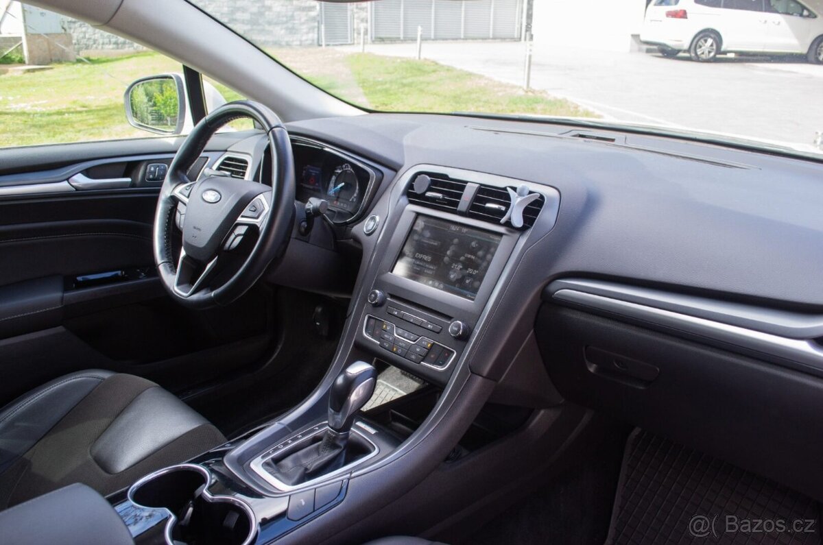Ford Mondeo 2.0 Hybrid Titanium ODPOČET DPH - 9