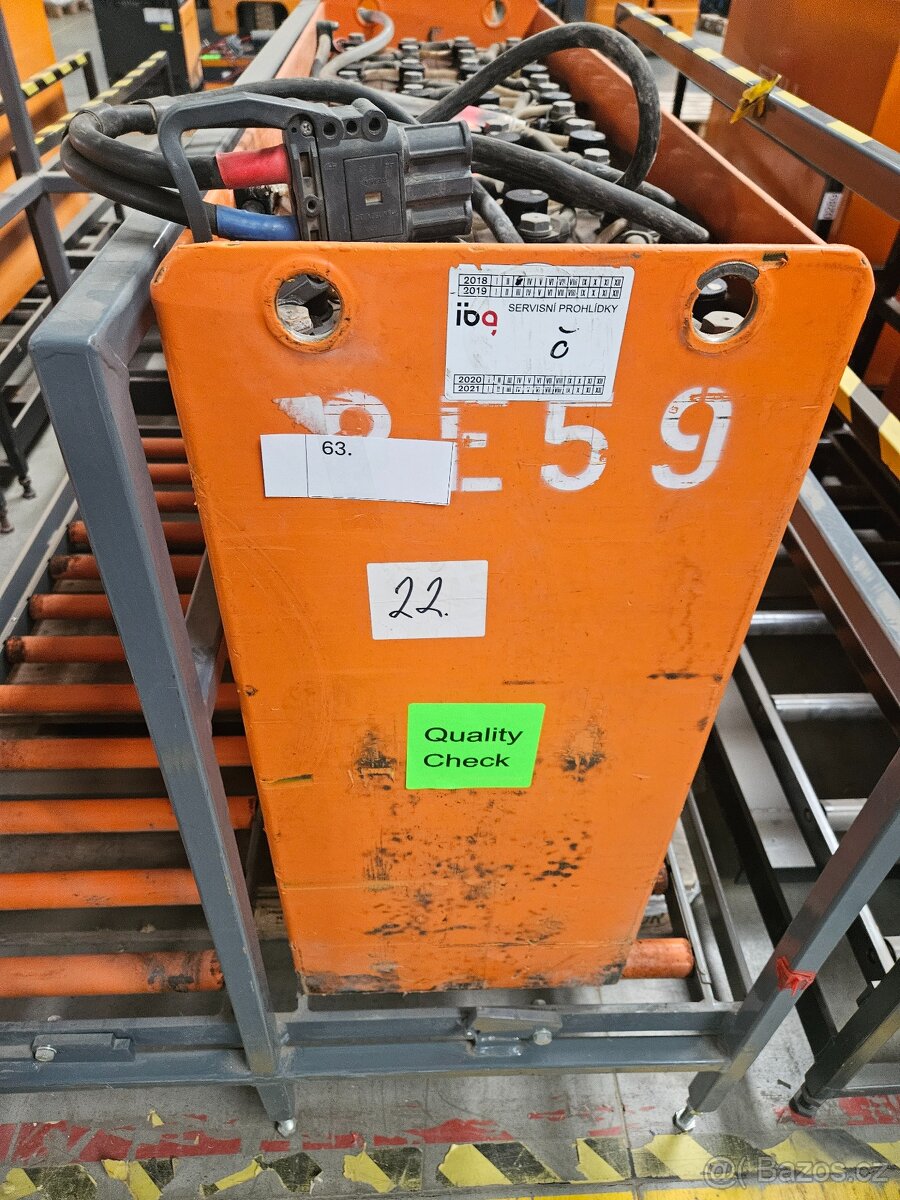 Trakční baterie 48V 560 Ah - 9