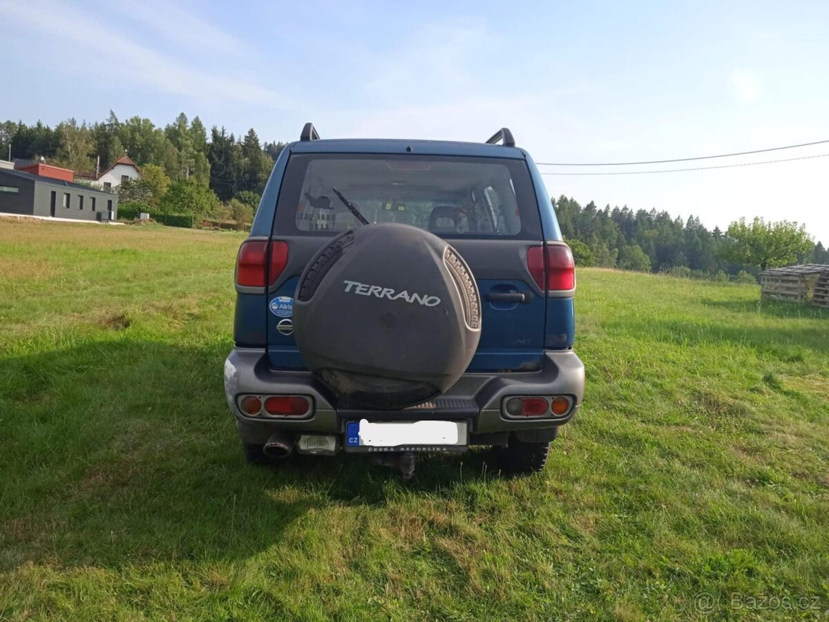 Nissan Terrano 2.7TD 2004 92kw - 9