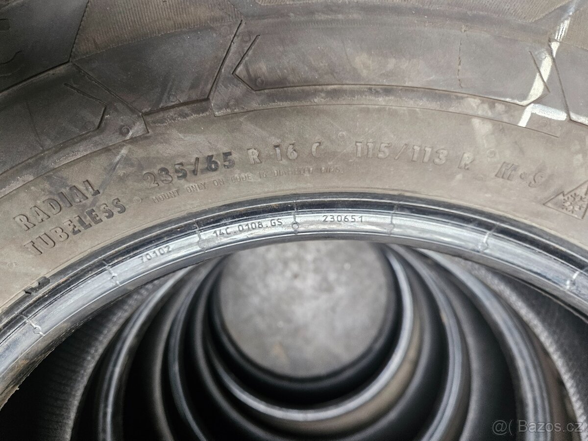 235/65R16C 115/113R VanContact Winter CONTINENTAL - 9