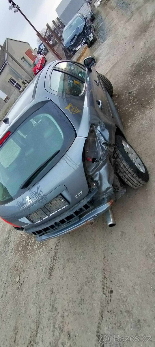 Peugeot 207, 1.4vti, 70kw, 8FS, barva KTH - 9