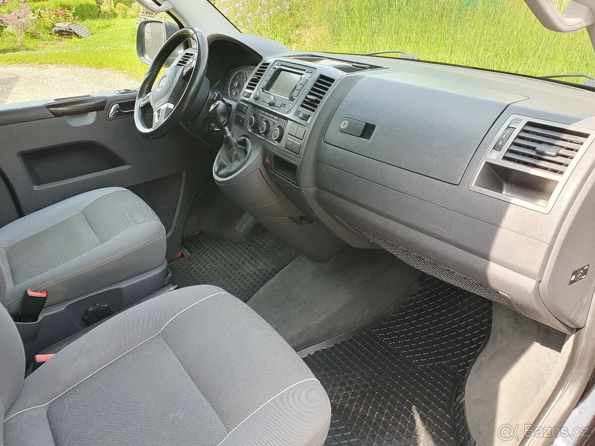 VW T5 Multivan Startline 2,0 TDI CR 103 kW NEHAVAROVANÉ - 9