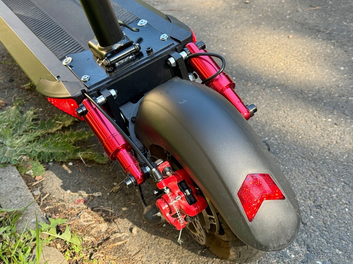 Elektrokoloběžka VIPER 5S, odpočet DPH - 9