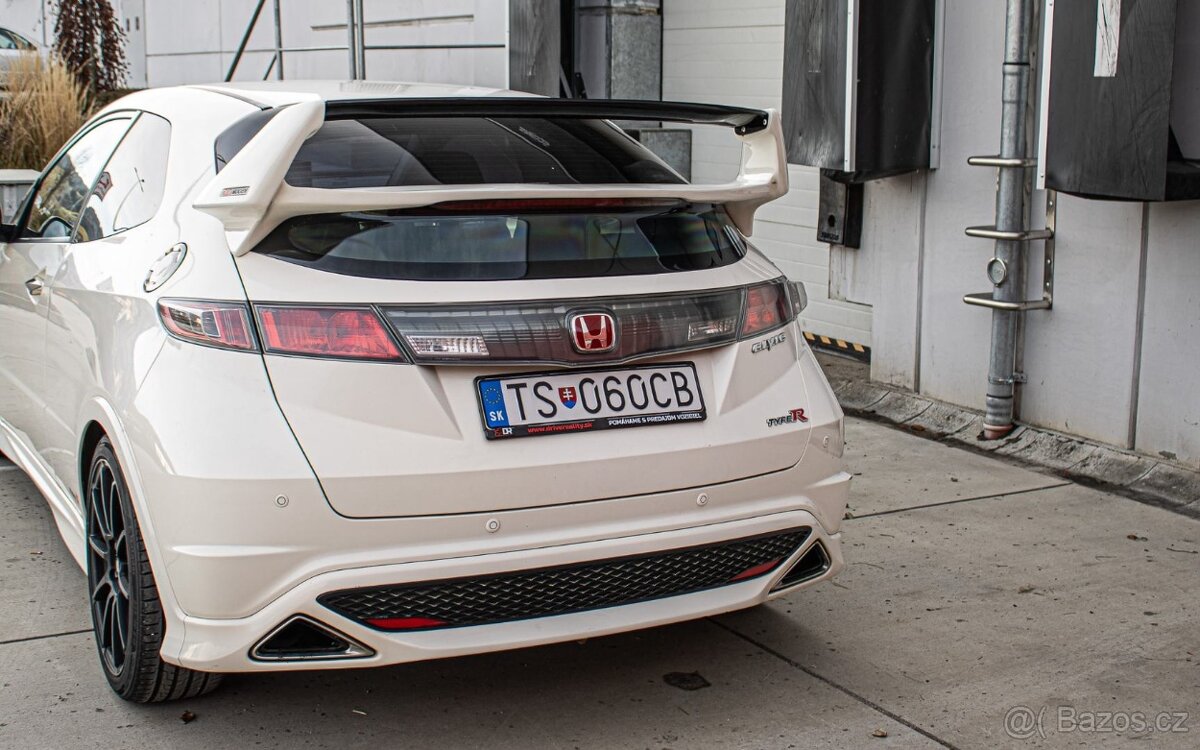 Honda Civic TypeR FN2 2.0 i-VTEC 148kW Championship White - 9