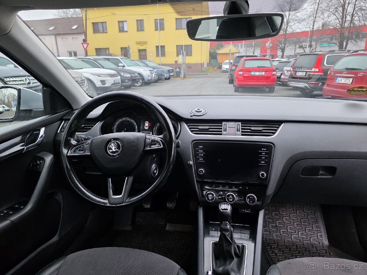 Škoda Octavia
III.1.6 TDI Led Kůže - 9