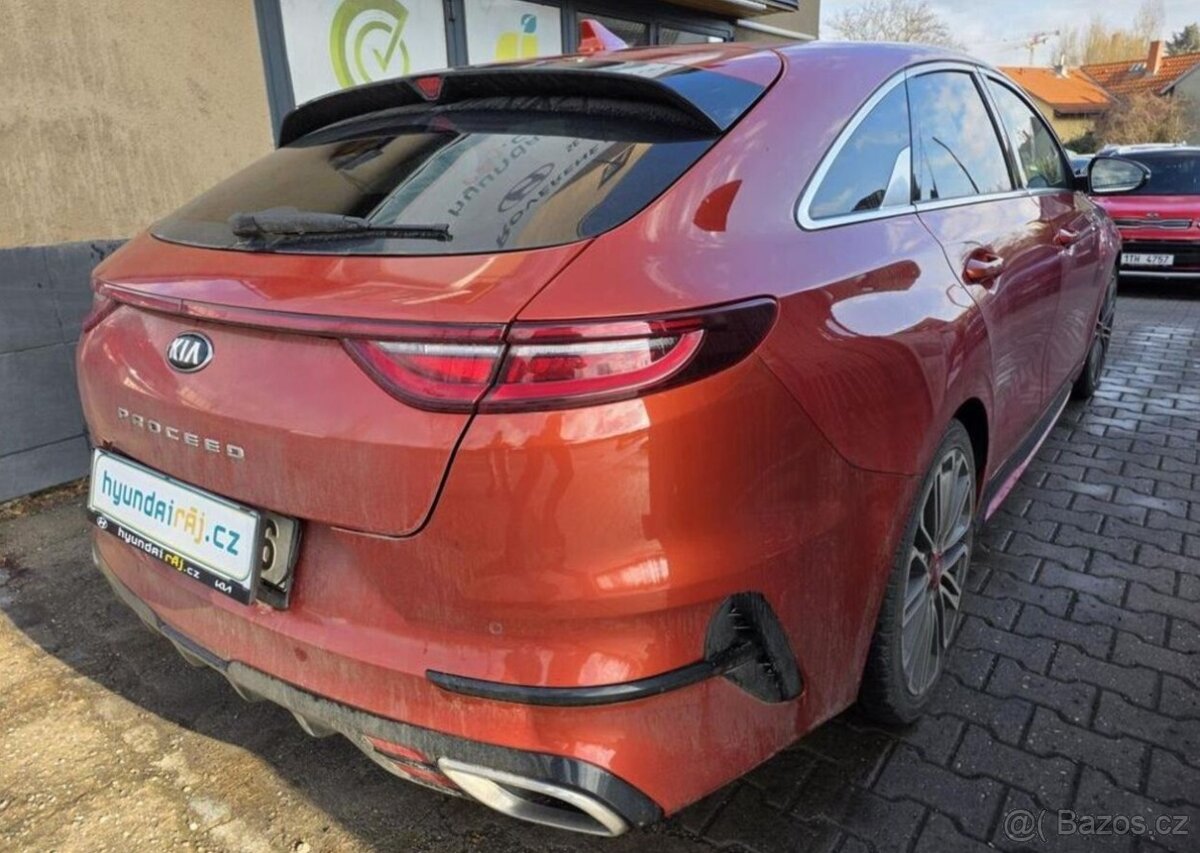 Kia Procee´d 1.6-V ZÁRUCE-MAX.VÝBAVA-NAVI - 9