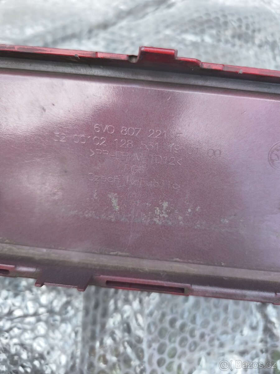 Škoda Fabia 3 Facelift Velvet nárazník - 9