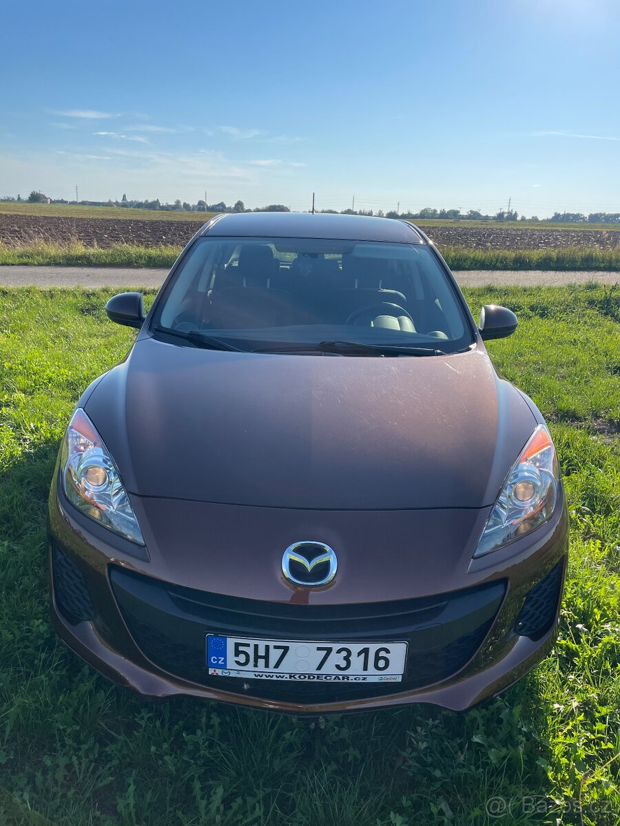 Mazda 3, 1.6, 77 kW, najeto 35 tis km, ČR, první majitel - 9
