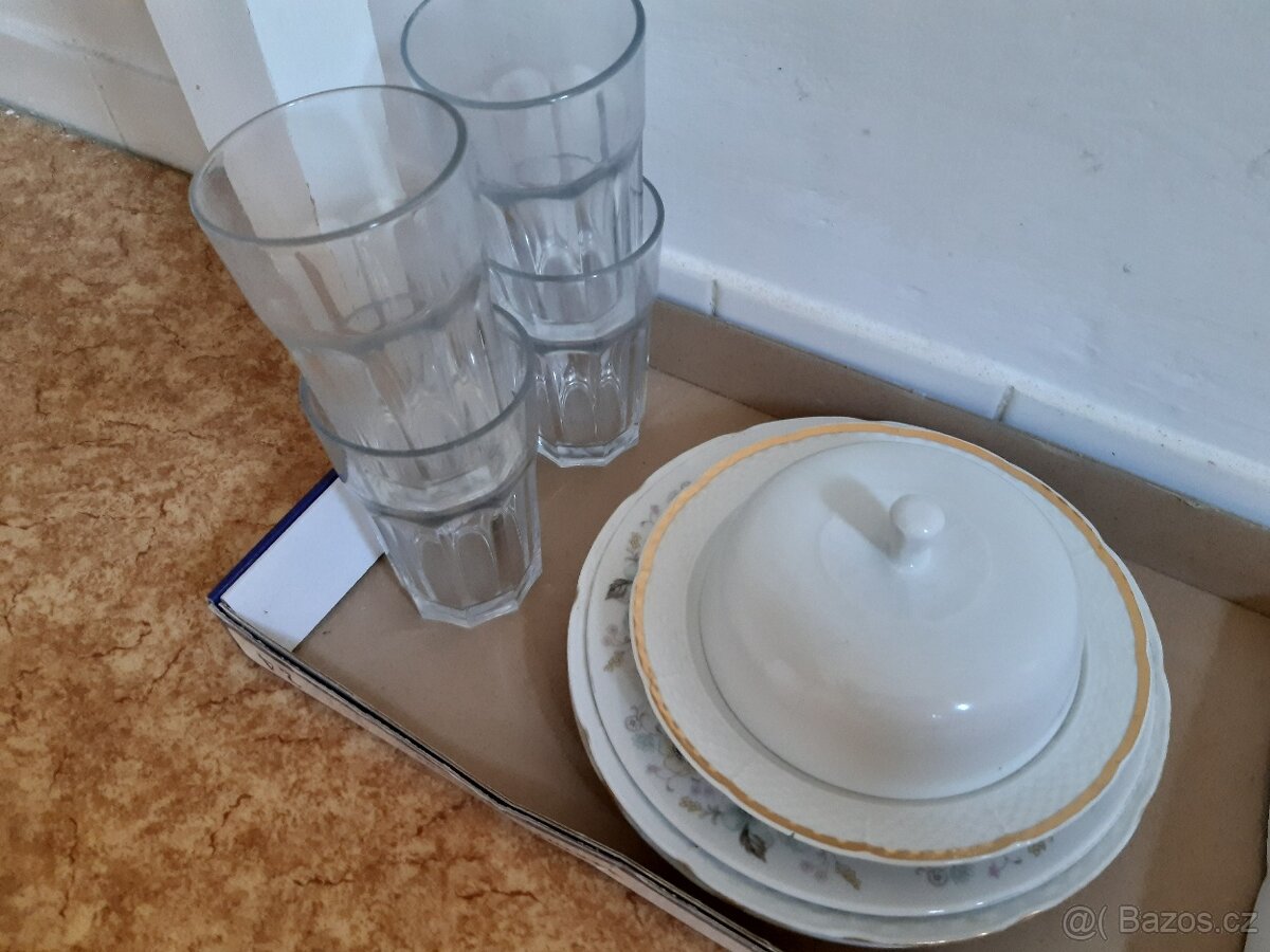 Staré nádobí, příbory, nože - 9