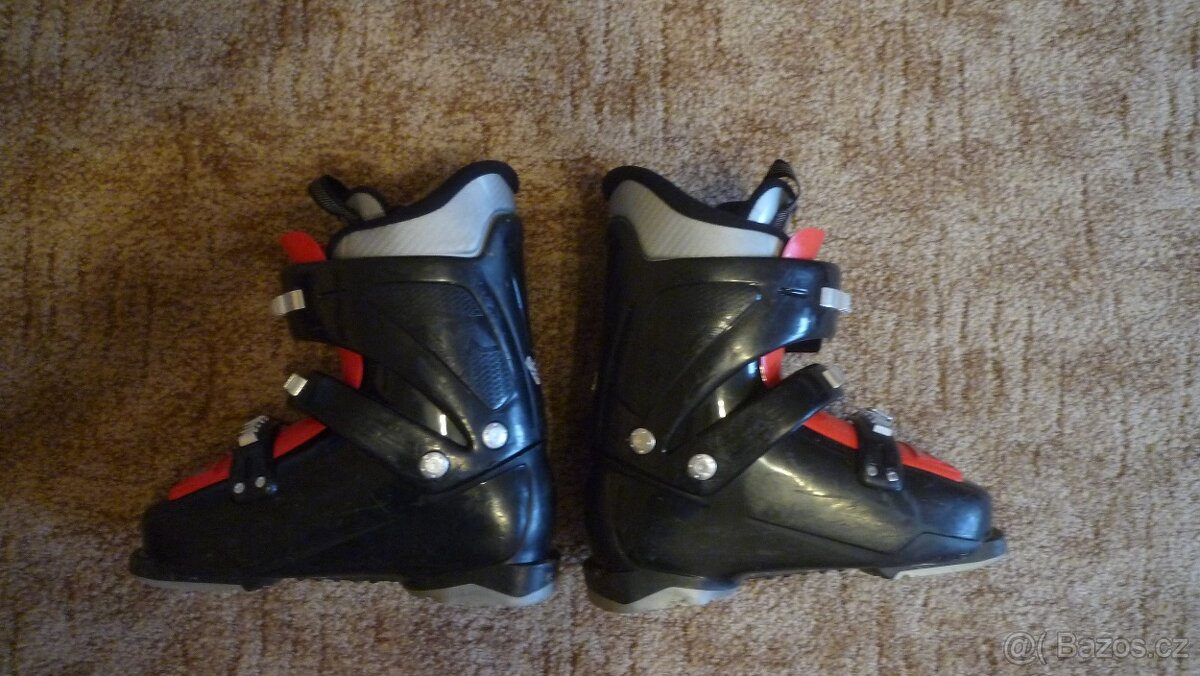 Dětské sjezdové (carvingové) lyže + hůlky + lyžáky - 9