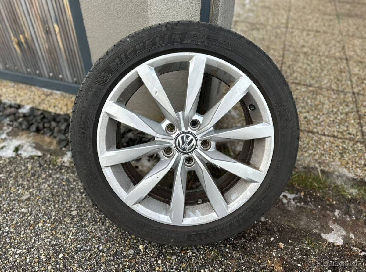 Volkswagen Golf 1.6 TDI DSG - 9