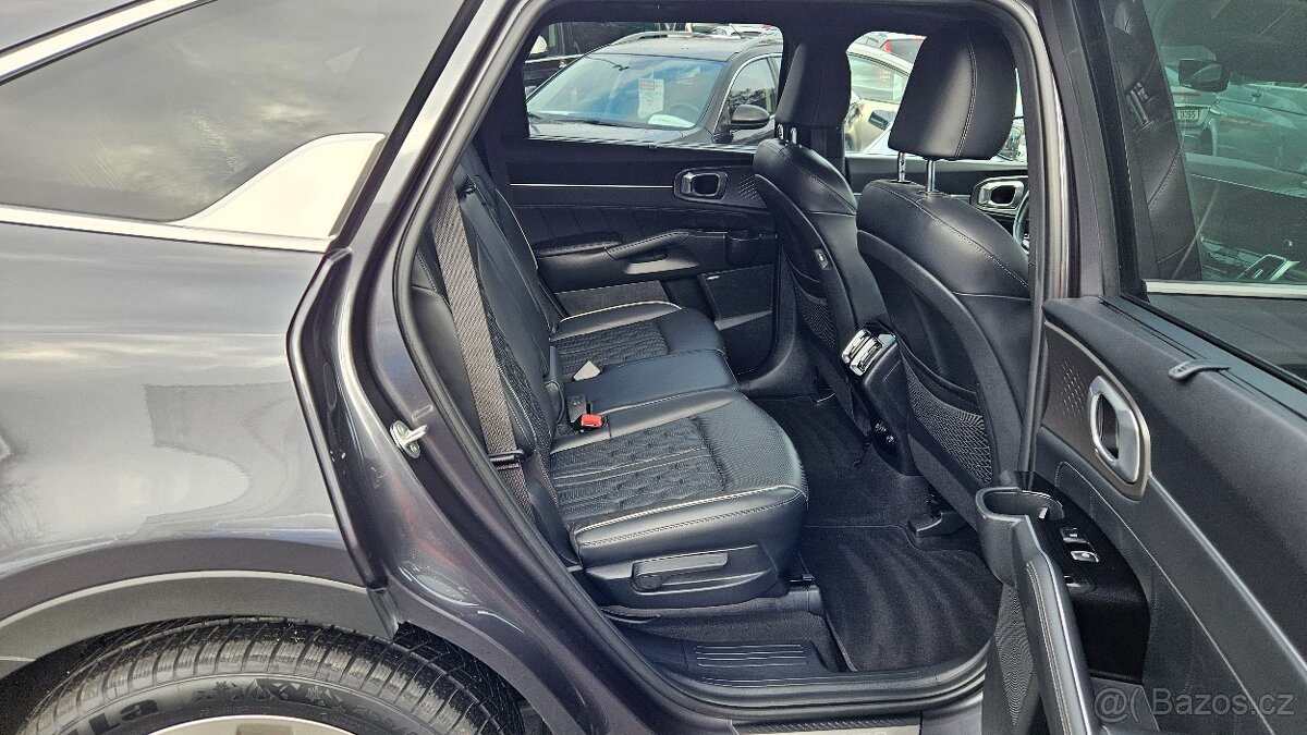 Kia Sorento 2,2 CRDi AWD Platinum - 9