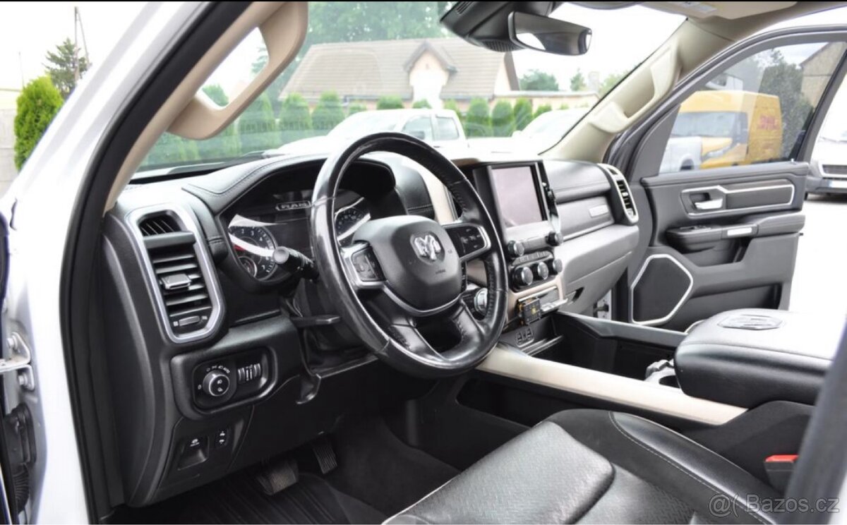 Dodge RAM 1500 LARAMIE 5.7 HEMI 2021 VIN: 1C6SRFJT1MN632614 - 9