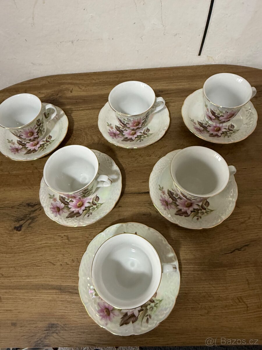 Set krásných českých šálků - 9