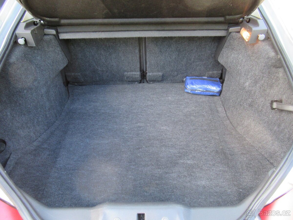 Cougar 2.5 V6,1 Majitel,Serviska - 9