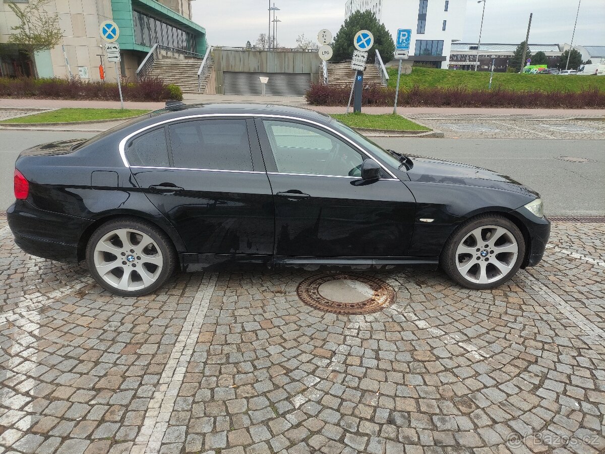BMW e90 lci 325d - 9