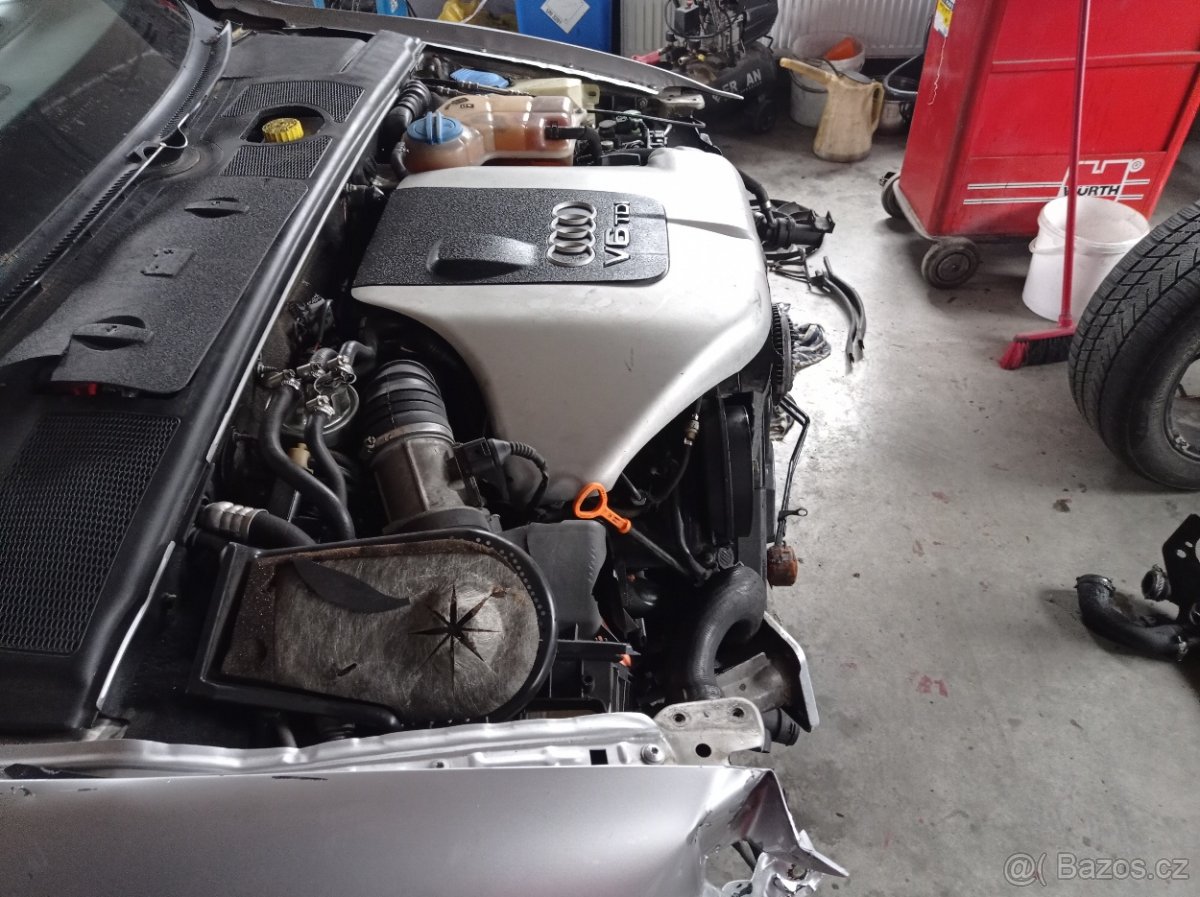 S-Line,Motor BFC 136 kw 2.5 tdi nové rozvody,vacky - 9