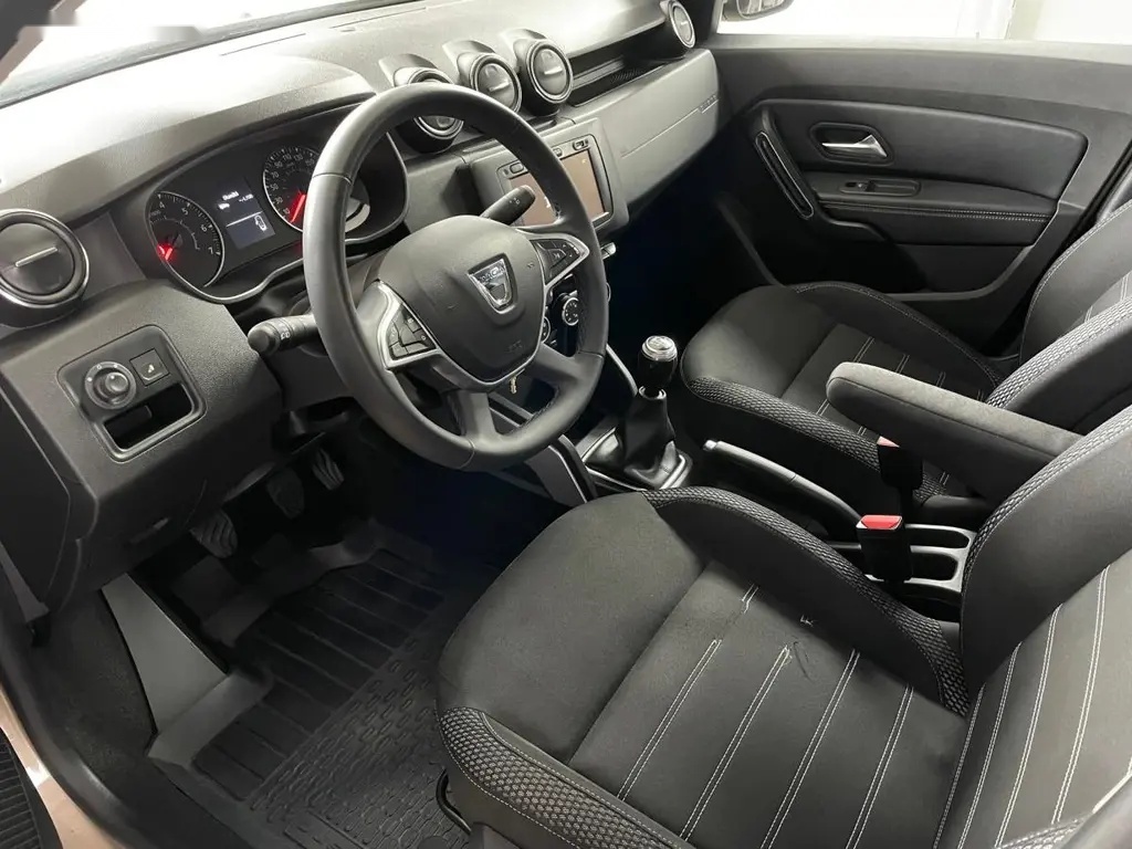 Dacia Duster, 1.2 TCE - CZ - 1.Majitel - 9
