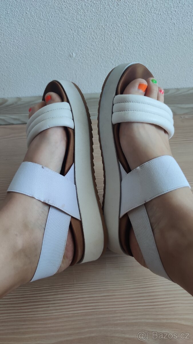 Bílé sandály 38 inuovo - 9