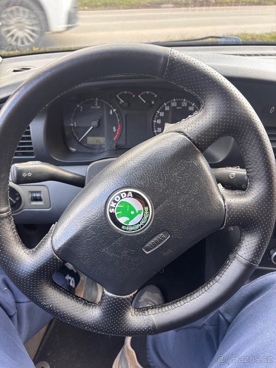 Škoda octavia 1.9 TDi - 9