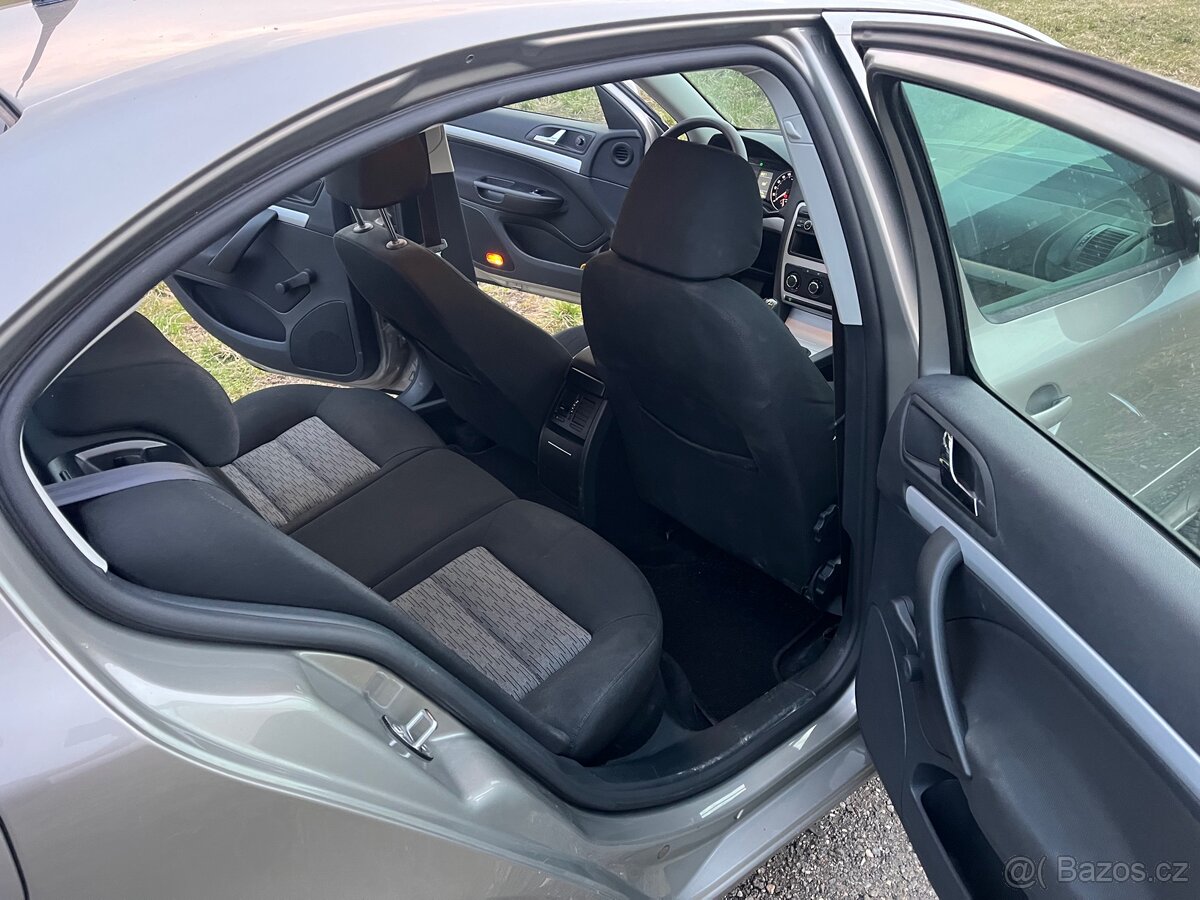 Škoda Octavie-1.6 mpi, 76kw - 9