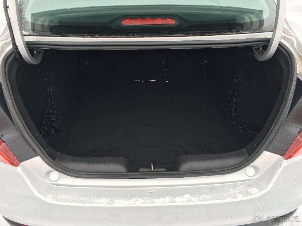 Fiat Tipo 1.4, rok 2018 - 9