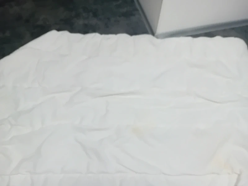 perina a polštáře - 9