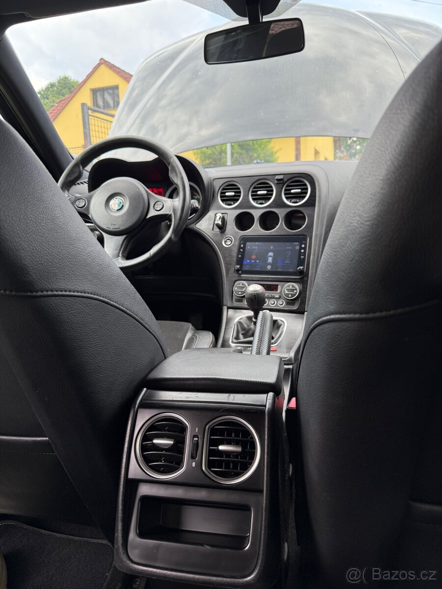 Alfa Romeo 159 2.0 JTDm 125 kW / Nová Stk / - 9