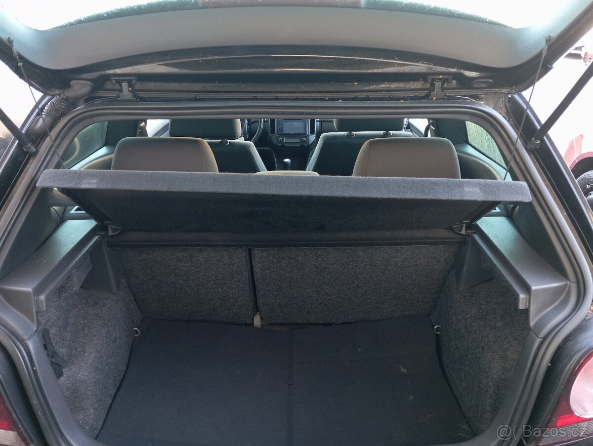 VW Polo 1,4 benzín 59kw, sportovní podvozek - 9