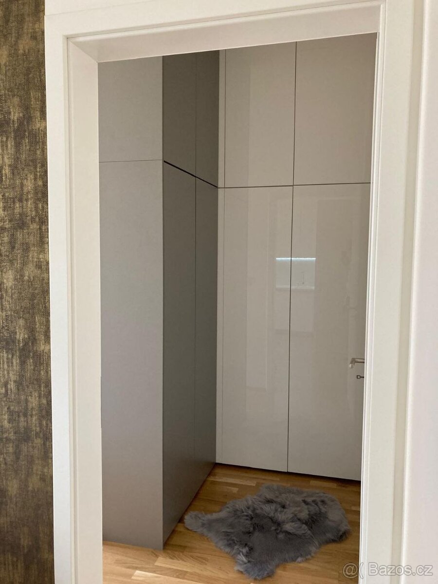 Prodej bytu 2kk - 9
